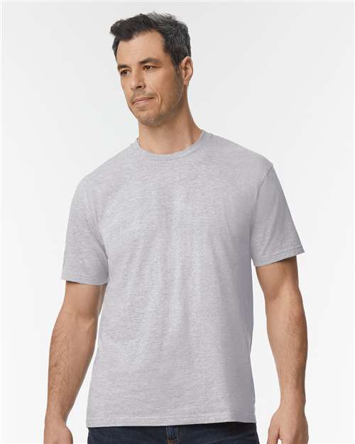 Softstyle® Midweight T-Shirt - S