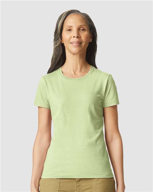 Softstyle® Women’s T-Shirt - L