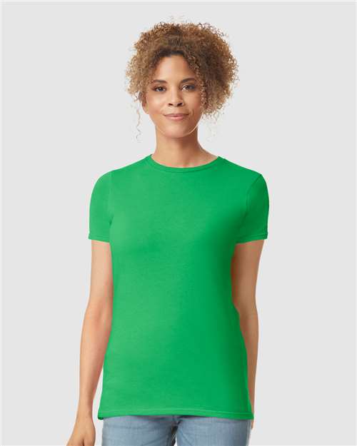 Softstyle® Women’s T-Shirt - L