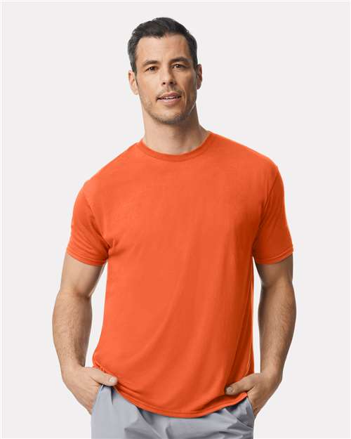 Performance® T-Shirt - L